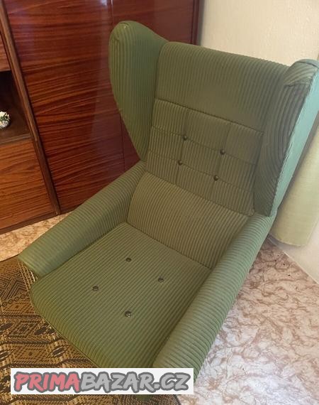 Křeslo ušák dobrý stav