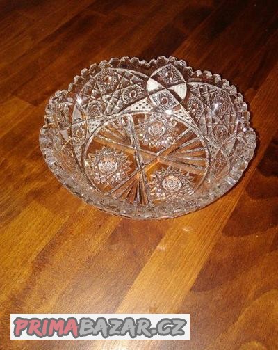 brousena-kristalova-misa