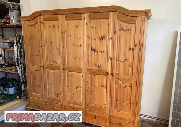 velka-skrin-voskovane-borovice-5-suplat