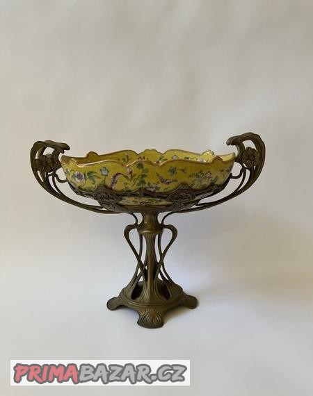 porcelanova-zardiniera-v-secesnim-stylu-mosazna-montaz