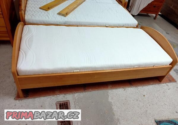 prodam-hezkou-postel-90-x-200-cm