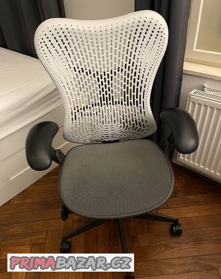 hermanmiller-mirra