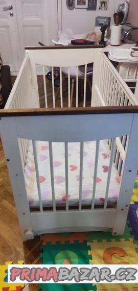 detska-postylka-houpaci