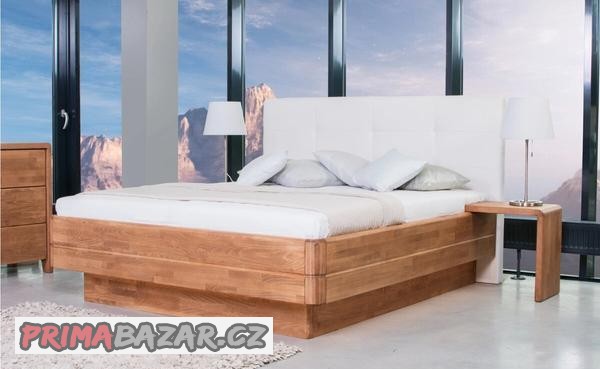 manzelska-postel-z-duboveho-masivu-s-calounenym-celem