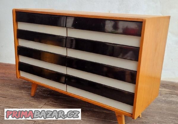 skrinka-se-supliky-brusel-u-453-jiroutek