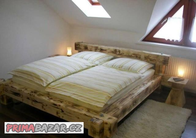 mohutna-celomasivni-postel-ve-velikosti-180-x-200-cm