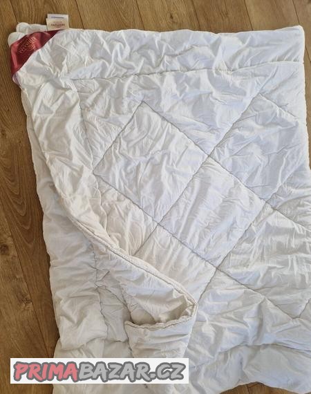 Ložní souprava polštář a deka Klinmam / Every calm