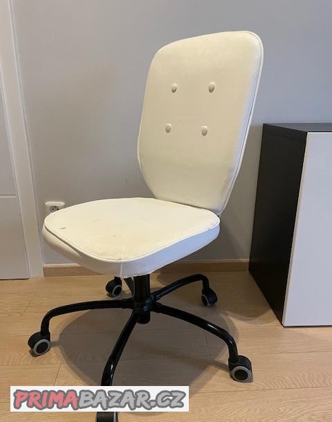 otocna-zidle-zn-ikea-lillhojden