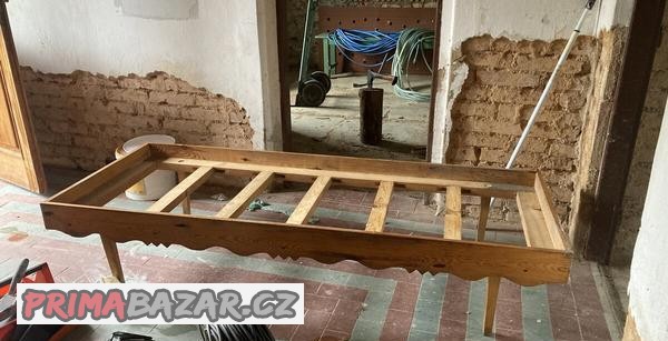 daruji-starsi-drevenou-postel-na-matraci-cca-195x75-cm