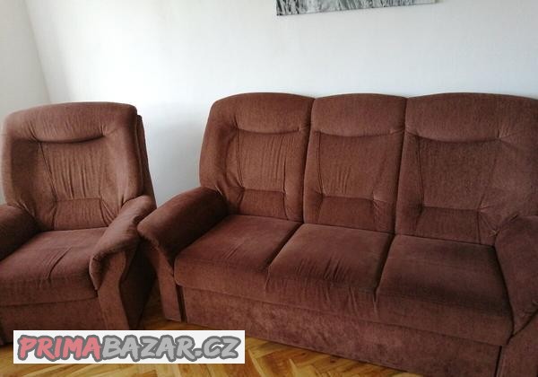 rozkladaci-sedacka-s-kreslem