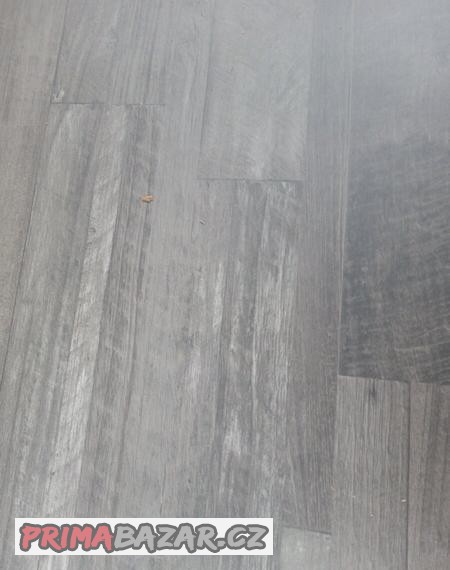 prodam-pracovni-desku-zada