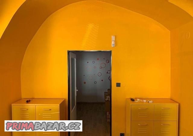 zasuvkova-skrin-komoda-zluta-80-x-35-x-101-5-cm-3-kusy