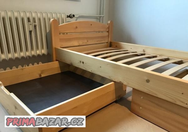 postel-se-dvema-supliky