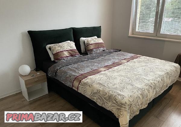 postel-boxspring-estee-zelena-180x200-cm