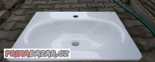 nove-zavesne-umyvadlo-grohe-essence