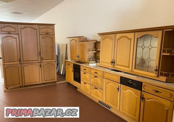Prodám kuchyňskou linku Nobilia masiv provance