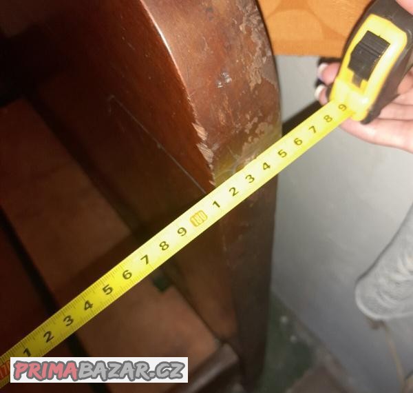 starozitna-postel-k-renovaci