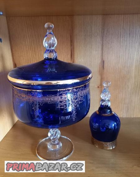 Skleněná cukrenka nebo dóza na bonbóny,sušenky a zvoneček