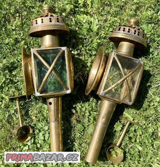 Světla - dvě kočárové lampy