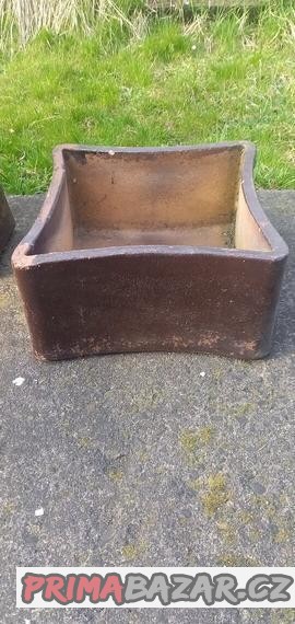 Prodám kameninové květináče