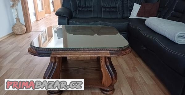 Rustikální stůl masiv