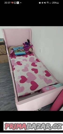 rostouci-postel