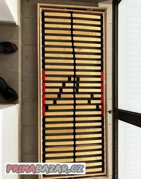 sklopny-lamelovy-rost-s-bocnim-vyklopem