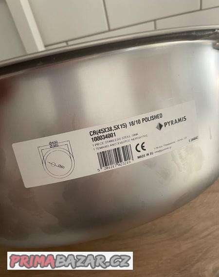 nerezovy-drez-pyramis