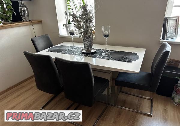 kuchynsky-stul-zidle