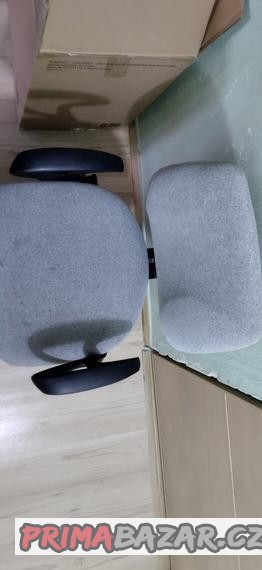 Kancelářská židle