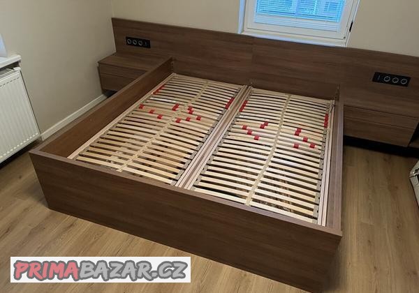 postel-180-x-200-vc-nocnich-stolku