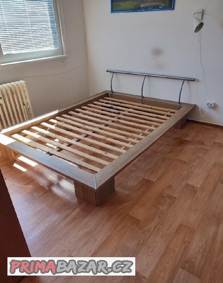 postel-140x200-kresla-skrinky