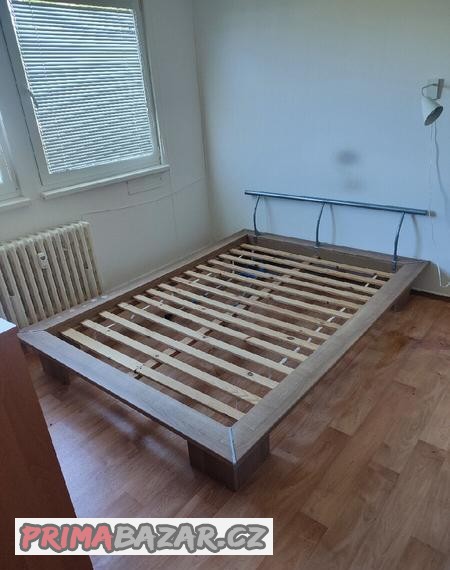 postel-140x200-vcetne-rostu