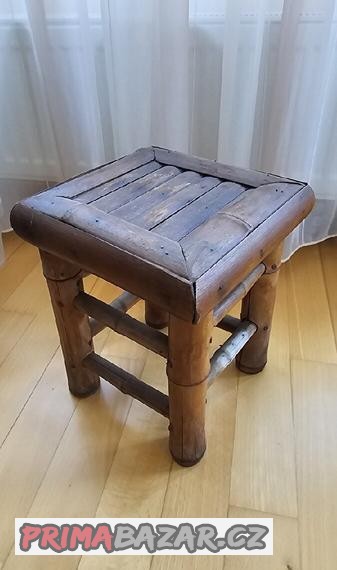 bambusova-stolicka-25x25-cm