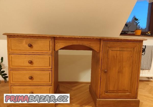 Psací stůl masiv výrobce Unis n