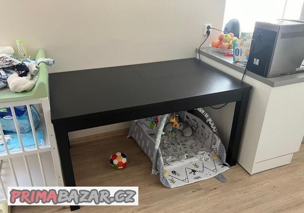 Jídelní rozkládací stůl 140 x 80
