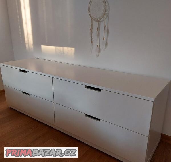 BÍLÁ KOMODA IKEA NORDLI