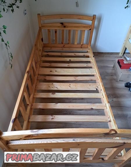 drevena-jednoluzkova-postel