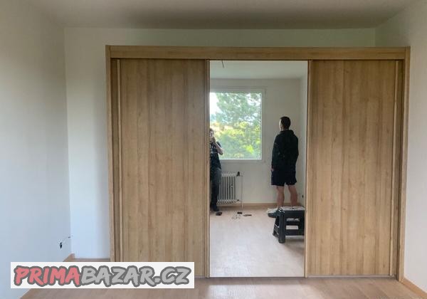 drevena-skrin-zn-king-i-sconto-dub