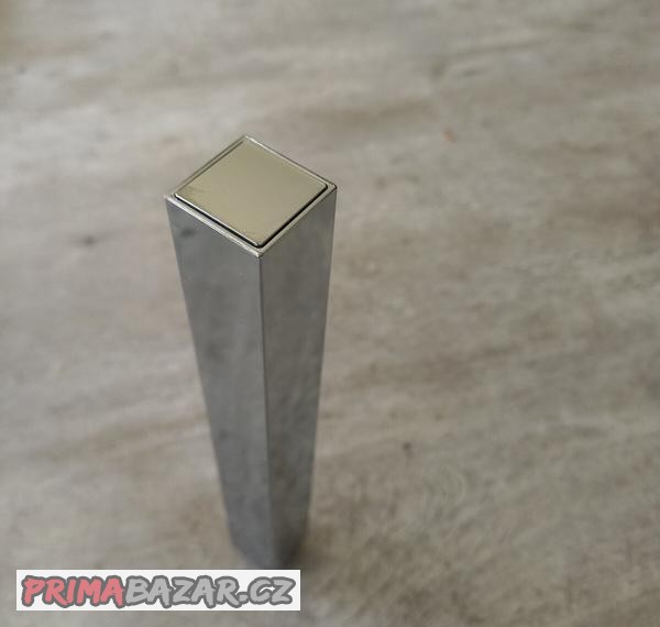 designova-sprchova-hlavice-grohe-euphoria-cube-hova-s-hadici
