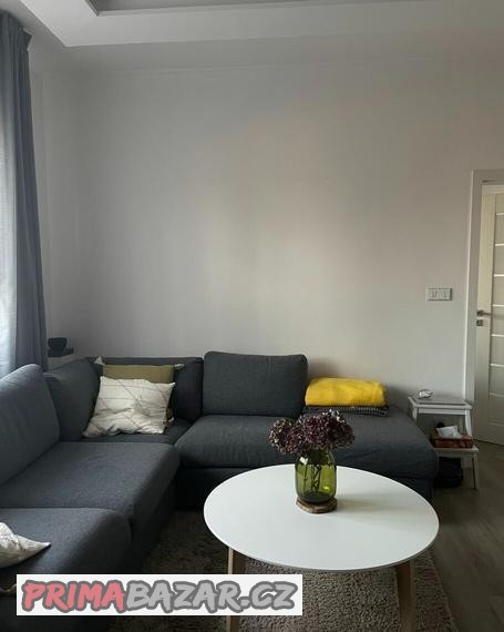 4-mistna-rozkladaci-pohovka-ikea-vimle