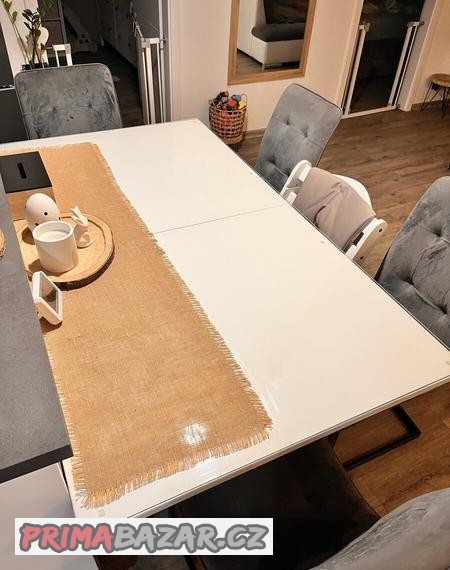 Rozkládací stůl Novel