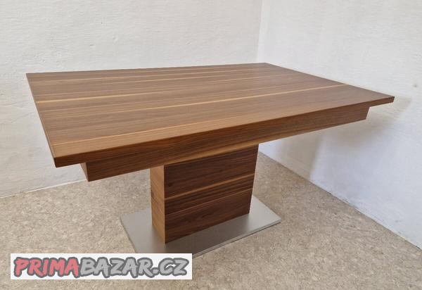 novy-rozkladaci-stul-orech-90x140-45-cm