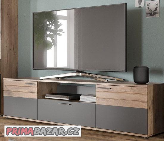 nova-velka-komoda-tv-stolek