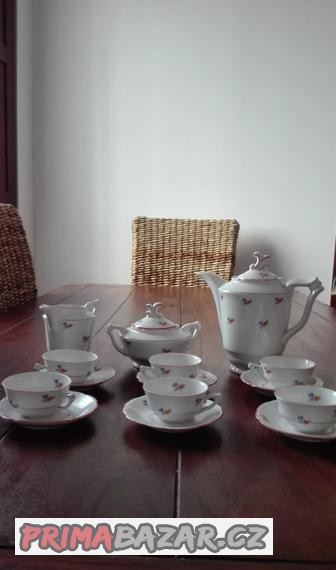 Prodám starožitný porcelánový servis