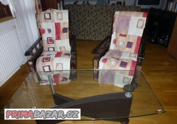 prodam-kresla-a-skleneny-konferencni-stolek