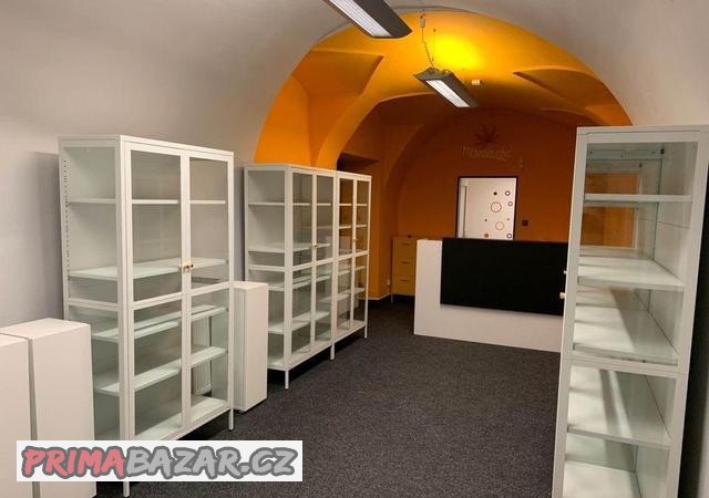 vitrina-bila-knihovna-90-x-40-x-180-cm-ocel-sklo-6-kusu