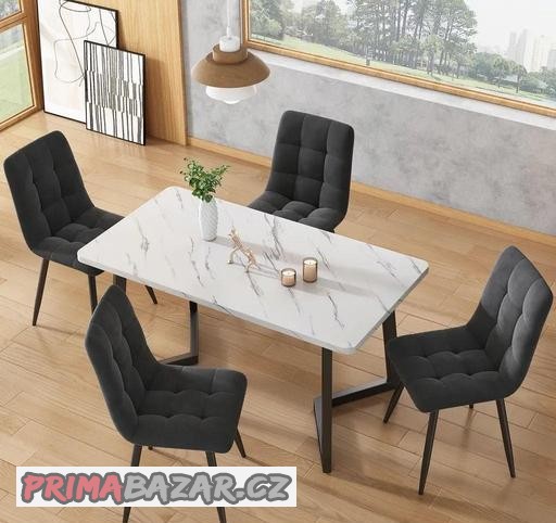 Nový jídelní stůl