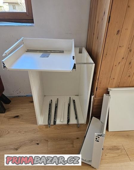 ikea-kuchynska-skrinka-60x60x80cm