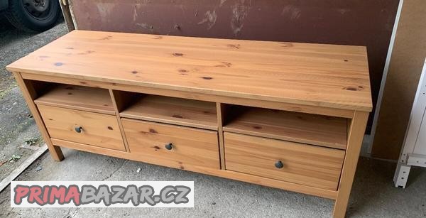 ikea-hemnes-tv-stolek-komoda-masiv-hnede-moridlo